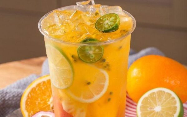 Công dụng tuyệt vời từ ly trà trái cây thanh mát đủ vị